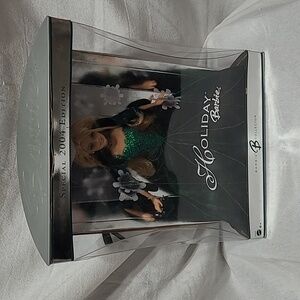 2004 Special Edition Edition Holiday Barbie NRFB